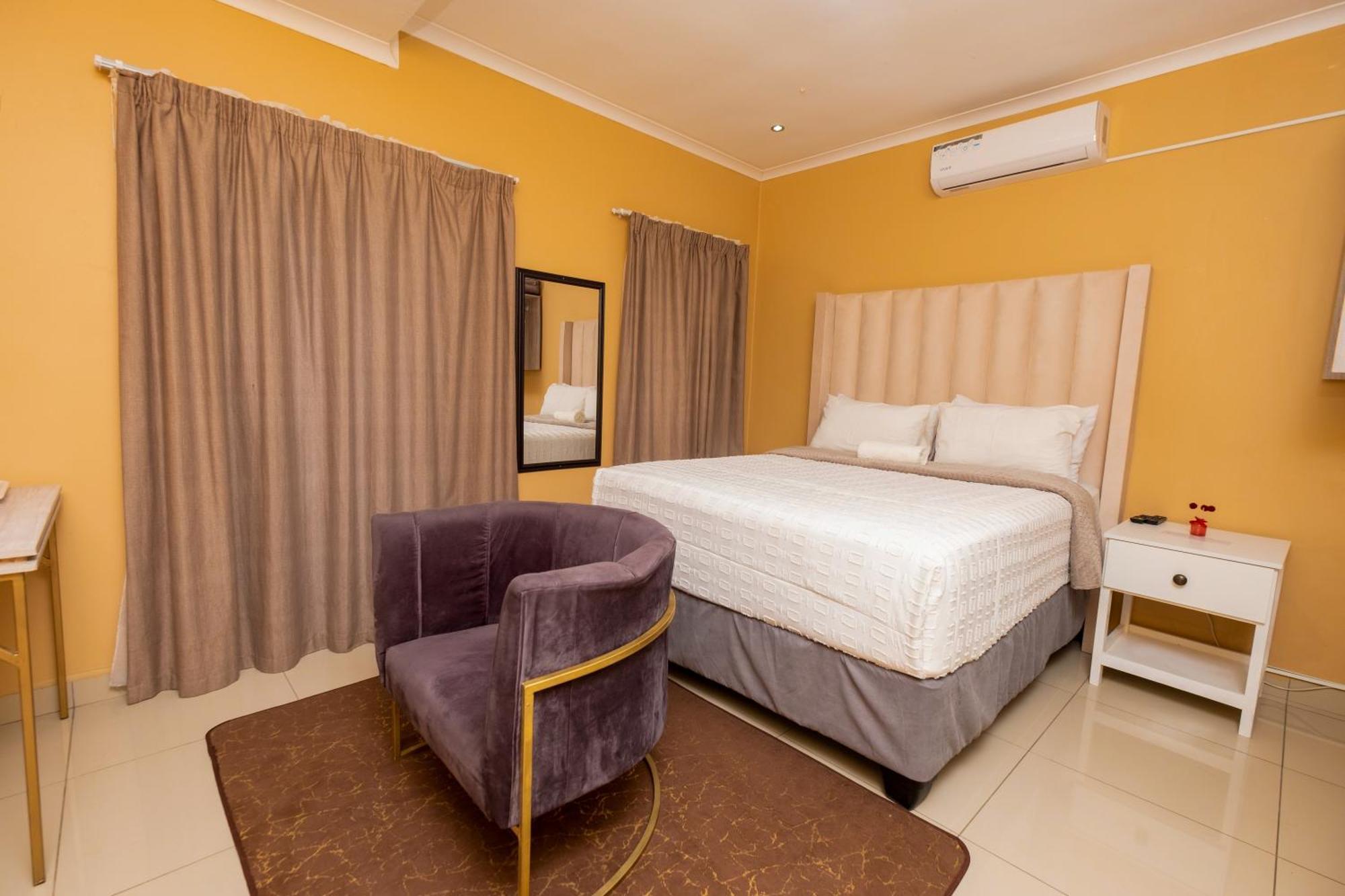 Woodmead Guest House Манзини Екстериор снимка